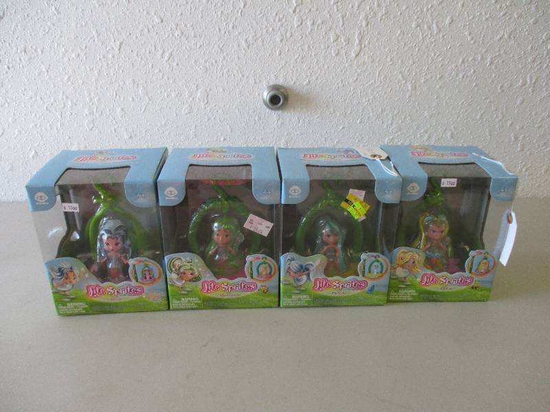 lot 1578 image: Lot of Lite Sprites