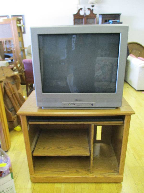 lot 1543 image: Old School Working TV with Stand