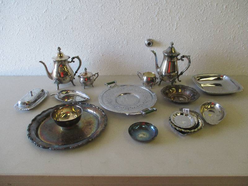 lot 1666 image: Lot of Silverplate