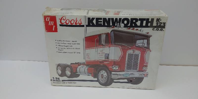 lot 4005 image: Kenworth Diesel Model