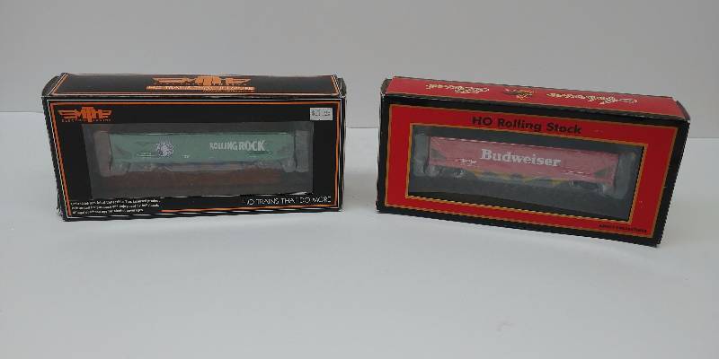 lot 4056 image: HO Scale Train Car Lot