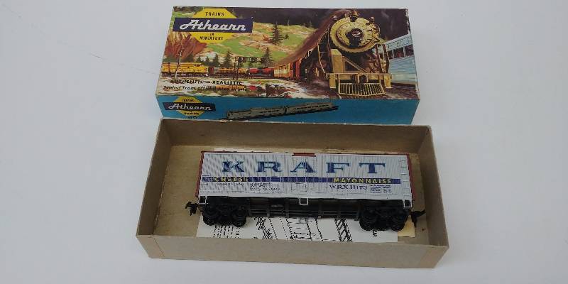 lot 4073 image: HO Scale Train Car