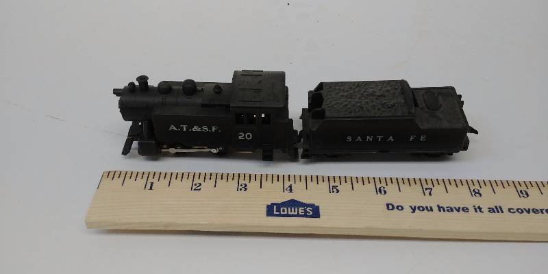 lot 4074 image: HO Scale Locomotive