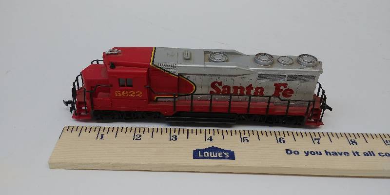 lot 4078 image: HO Scale Locomotive