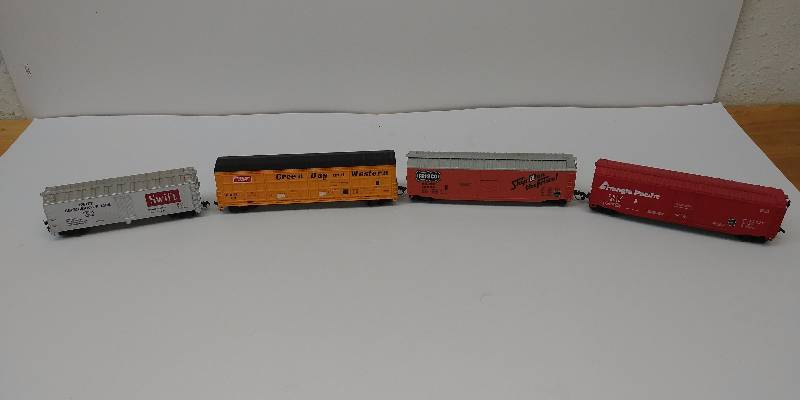 lot 4088 image: HO Scale Train Car Lot