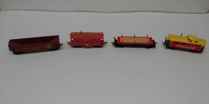 lot 4091 image: HO Scale Train Car Lot