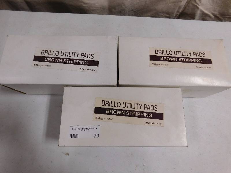lot 73 image: Lot of Brillo Utility Pads