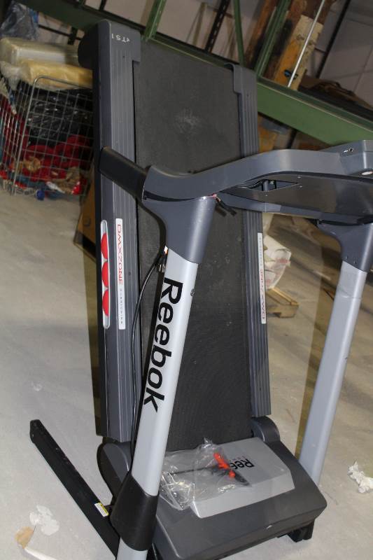 lot 4022 image: Reebok RT51 Treadmill