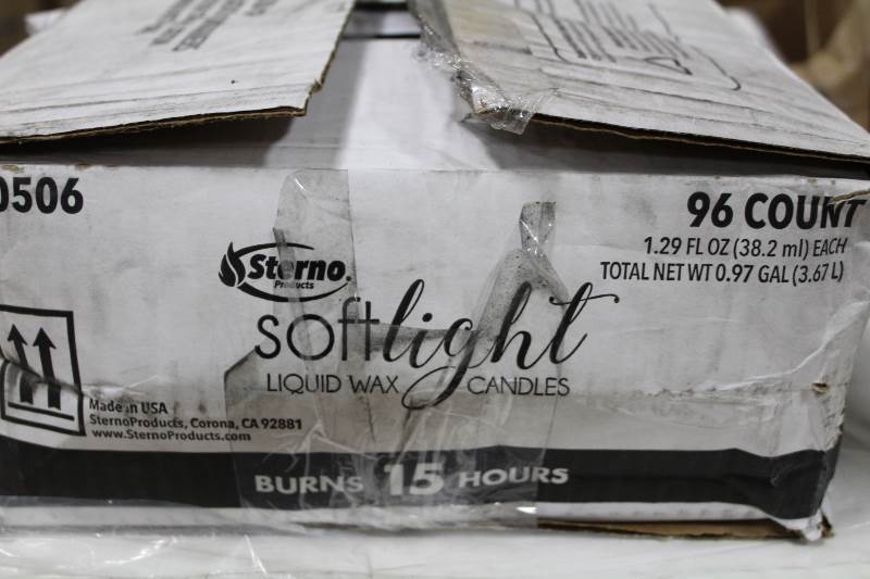 lot 4049 image: 15 hours candles