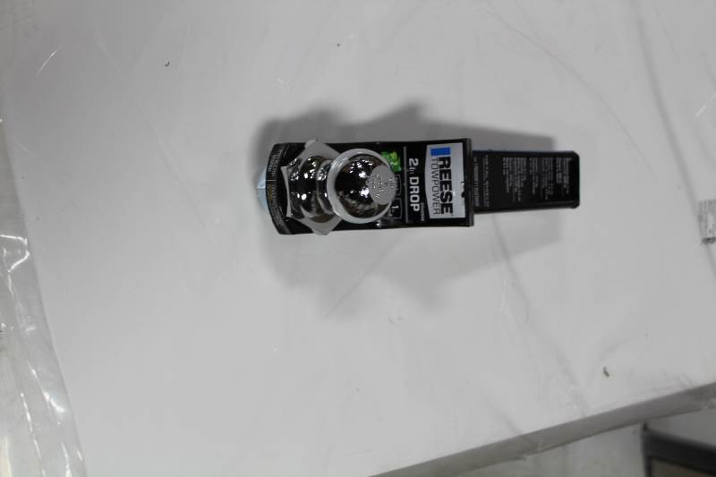 lot 4083 image: Reese Hitch