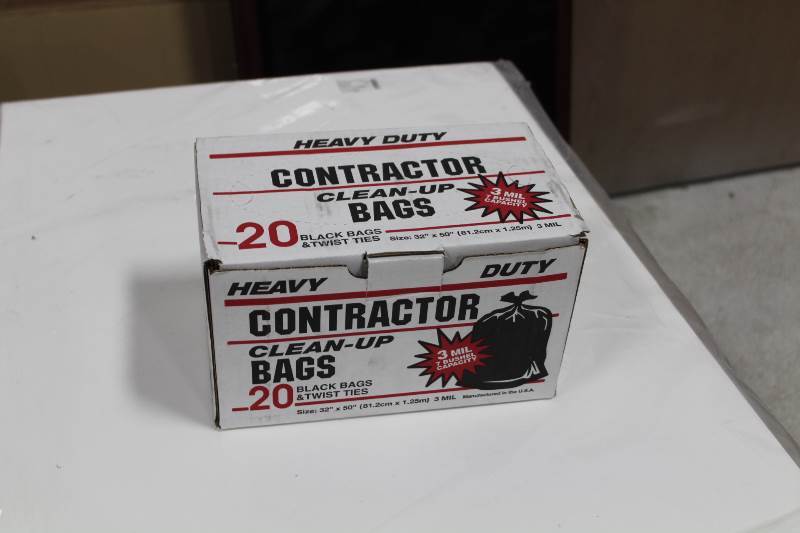 lot 4101 image: Contractor Bags