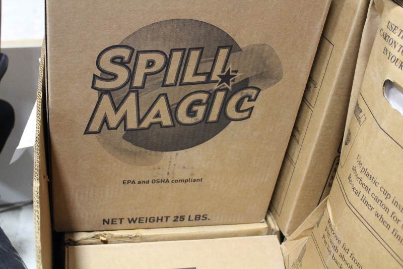 lot 4143 image: Spill Magic
