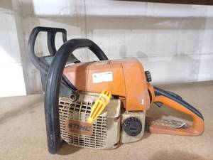 lot 311 image: Stihl 021 311Y LoggingFirewood Chainsaw