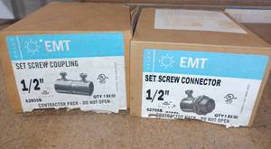 lot 326 image: Halex 62805B 0.5 in. EMT Steel Set Screw Coupling & Set Screw Connector Steel 12