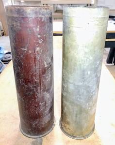 lot 332 image: Lot of 2, 1953 105MM M14 Shell (14.5 Tall)
