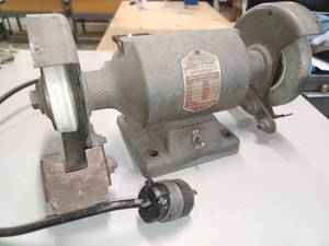 lot 336 image: Blue Point Bench Grinder Model BG250