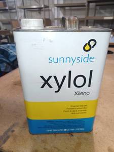 lot 340 image: Sunnyside Xylol Solvent 1 gal Can 822G1 - Retail $100.58