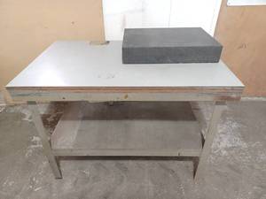 lot 352 image: 4 ft Wide Surface Table (48 W x 30 D x 34 H)