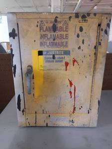 lot 431 image: Justrite Flammable Liquid Storage Cabinet 23 17 x 17