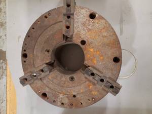 lot 442 image: 12 Bison 3 Jaw Chuck made in Poland