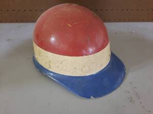 lot 456 image: Kids Fiber Metal Hard Hat