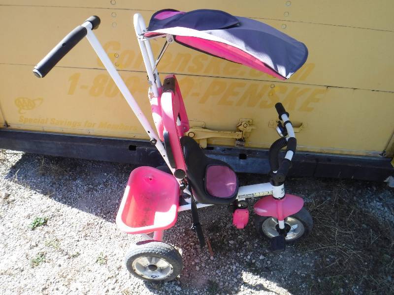 lot 3145 image: Childs Trike