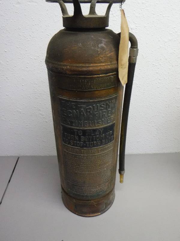 lot 3160 image: Vintage Ecnarusni  Fire Extinguisher