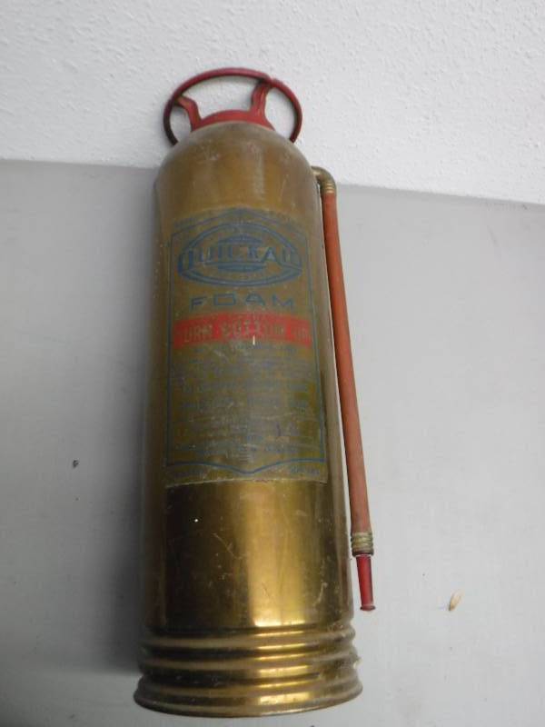 lot 3161 image: Antique quick aid fire extinguisher