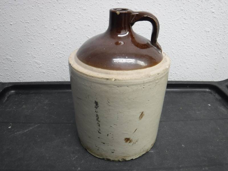 lot 3188 image: Jug