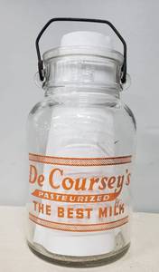 lot 24 image: Vintage DeCourseys Pasteurized The Best Milk - 1 Gallon Milk Jar - No Lid - - Stamped 48 MInn. - Made by Imperial Glass Company
