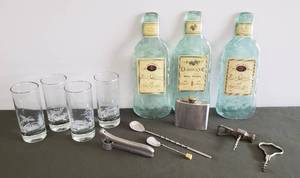 lot 83 image: Acrylic Pressed Bottle Cheese Boards, Stainless Steel Flask, Cork ScrewsOpeners, Mixer Spoons, Lime Press, Set of 4 Wild Game Etched High Ball Glasses