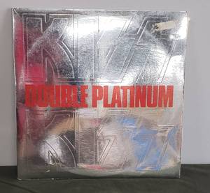 lot 99 image: Vintage KISS Collector Album Set - Double Platinum - 1978 2 LP Set - in Embossed Foil Gatefold Sleeve