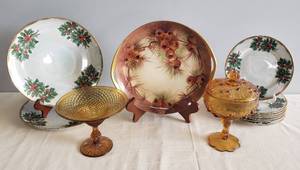 lot 118 image: Vintage Golden Holly Luster Transfer Plates 2-10.5in Dinner Plates & 7-7.5in Desert Plates, Rosenthale Selb Bavaria - Donatello Hand Painted Pinecone Design Double Handled Serving Tray with Gold Trim, and 2 Amber Pressed Glass Pedestal Candy Dishes