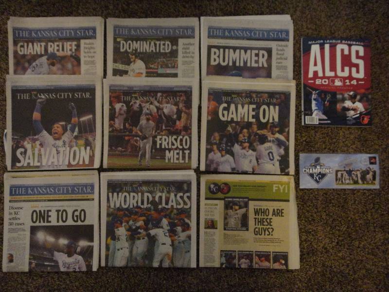 lot 1083 image: Royals Memorabilia