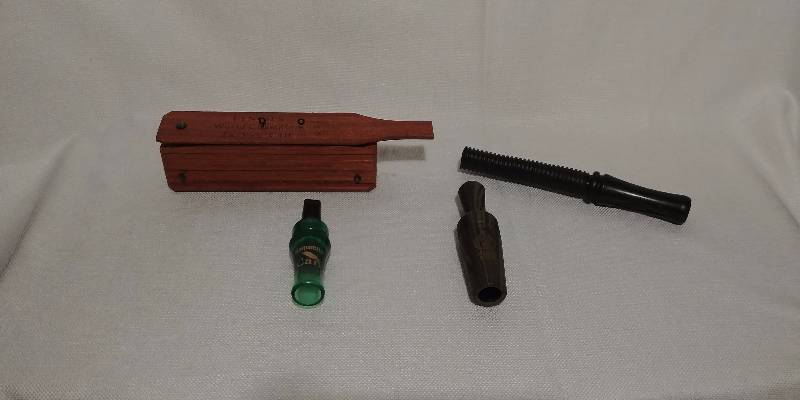 lot 117 image: Lot of Animal Calls