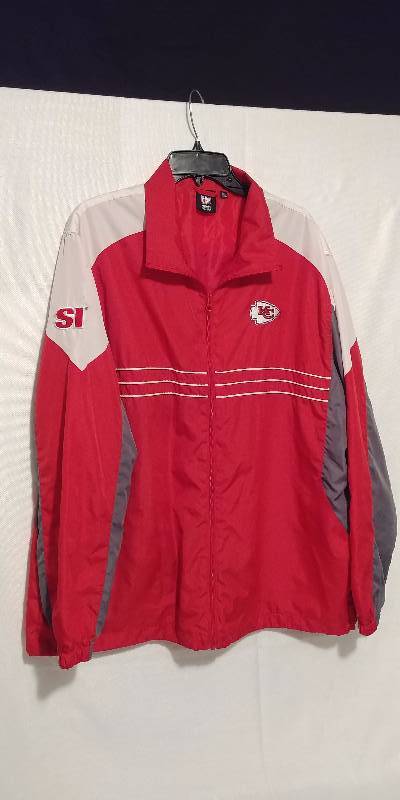 lot 125 image: Sports Illustrated Chiefs Jacket Size XL
