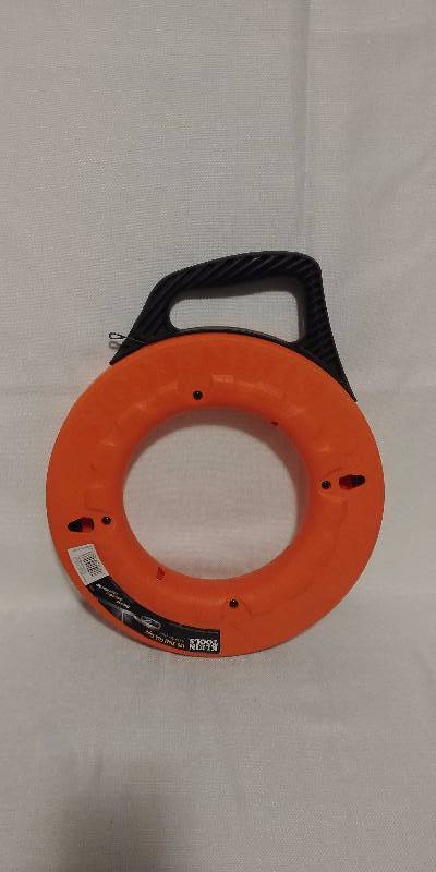 lot 146 image: Klein Tools 125 Foot Steel Fish Tape