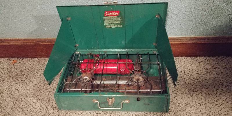 lot 147 image: Coleman Camp Stove