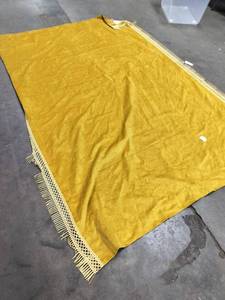 lot 1692 image: Opalhouse Yellow Rug With Tassels