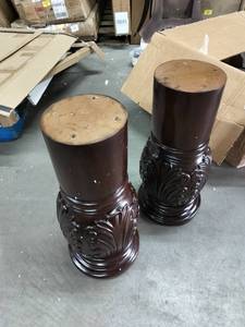 lot 1722 image: Liam Extendable Dining Table Base And Legs In Dark Brown.Paint Chipping Off(Base And Legs Only). (AJHS4190.22924814-2C)