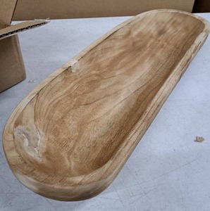 lot 3070 image: Hanobe Decorative Wood Platter.