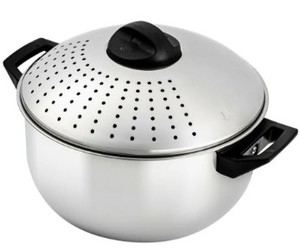 lot 3077 image: (Used) Ovente Stainless Steel Pasta Pot With Strainer Lid