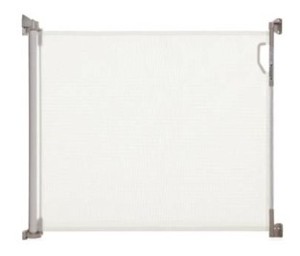 lot 4895 image: Retractable Gate. Saving Your Space.