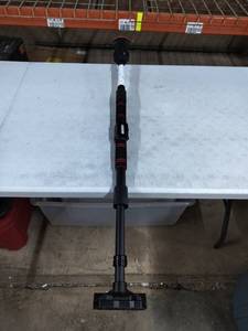 lot 2280 image: One Two Fit Pull Up Bar