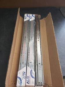 lot 4052 image: 3-Fold Soft-Close Ball Bearing Drawer Slide.