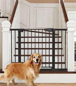 lot 2312 image: Cumbor Safety Gate (Black)