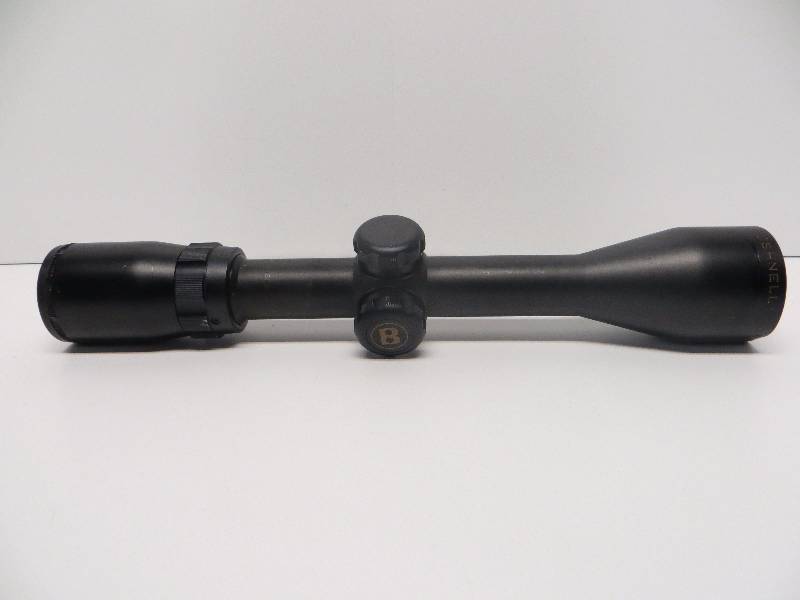 lot 1051 image: Bushnell Banner Waterproof Wide Angle 3x-9x40 Rifle Scope