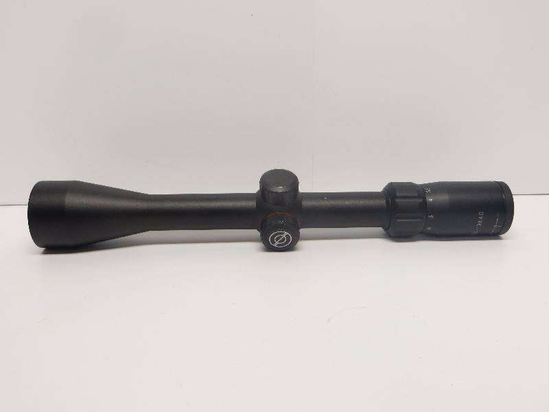 lot 1069 image: Simmons 3.5-10x40 Rifle Scope