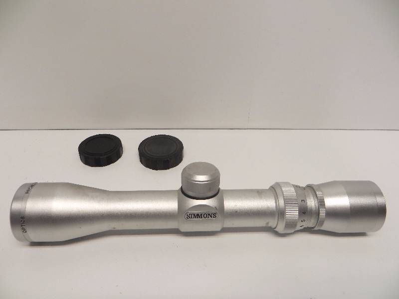 lot 1115 image: Simmons Pro Hunter Multi Coated 2-6x32 Hand Gun Scope