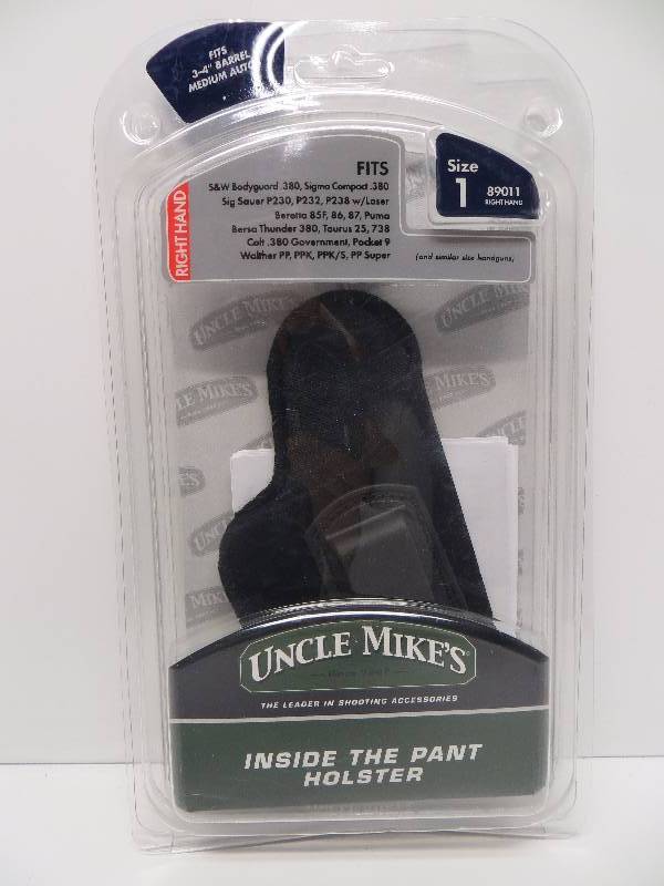 lot 1349 image: Uncle Mike Inside The Pant Holster Size 1